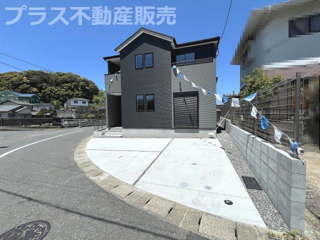【外観】 | 福岡市早良区内野2丁目1期　1号棟（全1棟）【仲介手数料無料・0円】 | 現地写真。プラス不動産販売なら、現場の全ての棟をまとめてご見学頂けます。