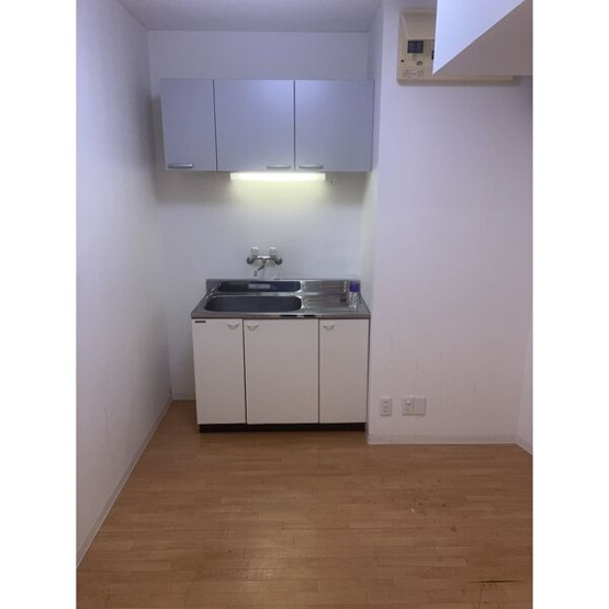  | カルティエアラタマ【　1階路面店　】