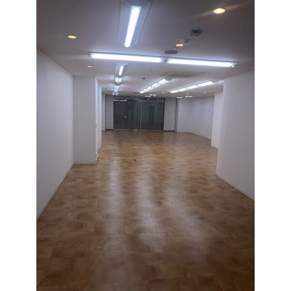カルティエアラタマ【　1階路面店　】