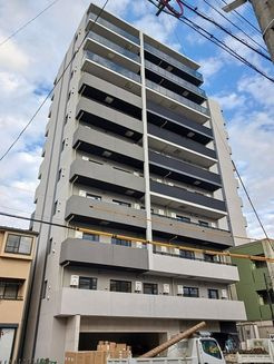 スアヴィス鳩ヶ谷