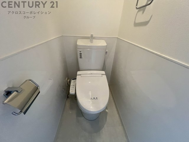 ウォシュレット付きのトイレです♪