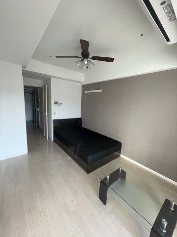 Luxe神戸WESTの居間・リビング