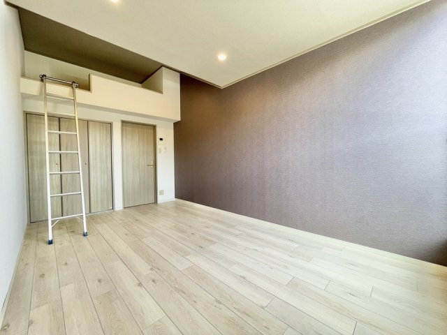 シティコート壱番館の洋室