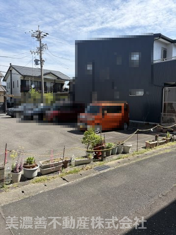 ６６８４８　岐阜市手力町土地の外観