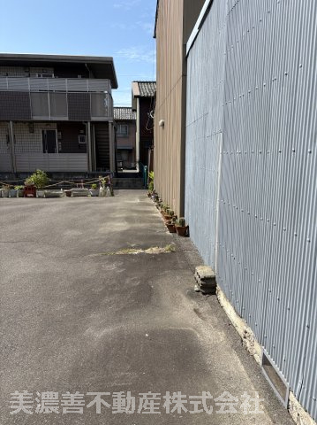 ６６８４８　岐阜市手力町土地の外観
