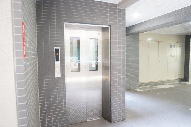 エクレール南越谷のその他共用部分|エレベーター