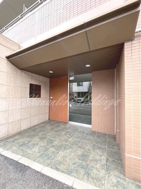 サンハイム鶴見のエントランス|高級感のあるエントランス♪
