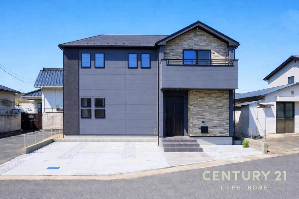 新築デザイナーズ分譲住宅　駐車並列2台！　裏庭でBBQ！　LDK21帖！の画像
