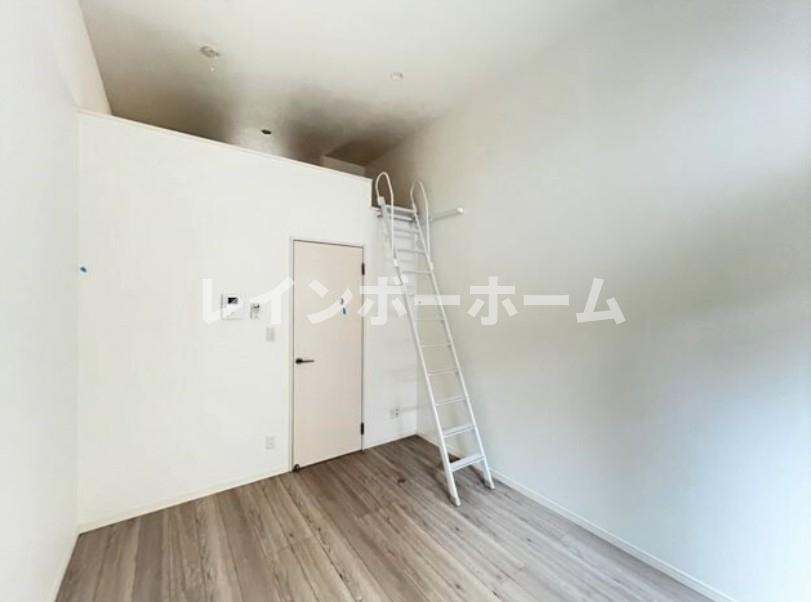 ソレイユ検見川の居間・リビング