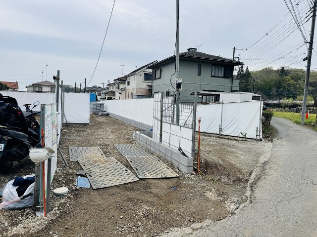 八王子市　川口町　平屋（新築一戸建て）０２期の駐車場|～2台駐車可能カースペース～
