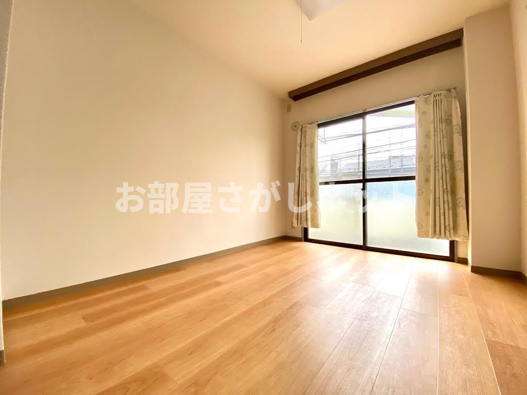 ホワイトキャビン【おとり物件なし】#学生・社会人にオススメ！初期費用分割払いOK！の居間・リビング