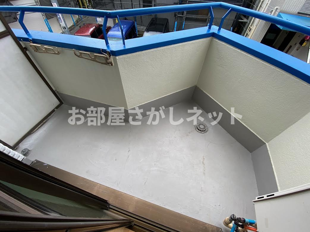ホワイトキャビン【おとり物件なし】#学生・社会人にオススメ！初期費用分割払いOK！のバルコニー