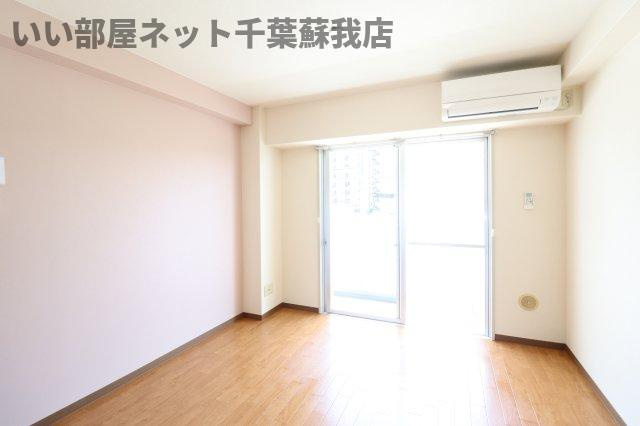 ハイムカメリアの洋室|使い勝手のいい洋室です