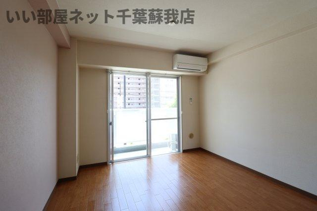 ハイムカメリアの洋室|使い勝手のいい洋室です