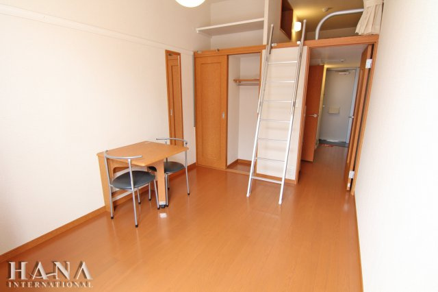 【洋室】 | 高砂LA1