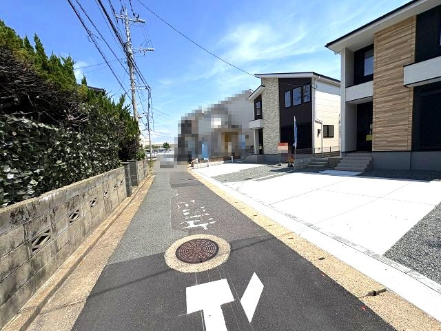 【その他】 | 福岡市東区雁の巣2丁目6期　2号棟（全2棟）【仲介手数料無料・0円】 | 現地写真。前面道路です。