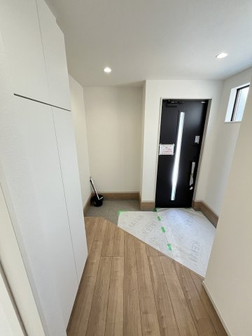 【玄関】 | 福岡市東区雁の巣2丁目6期　2号棟（全2棟）【仲介手数料無料・0円】 | 現地写真。