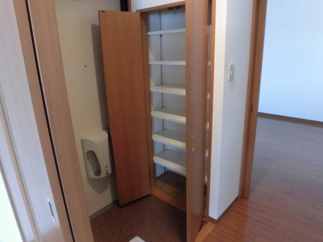 【内装】 | ドットコムタサキ | シューズボックス