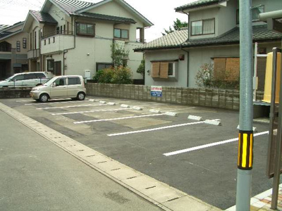 【その他共用部分】 | ドットコムタサキ | 駐車場