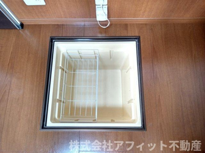 【その他】 | セント　セジュール | 床下収納