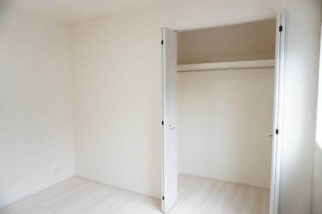 草加市青柳8丁目 新築分譲住宅の収納
