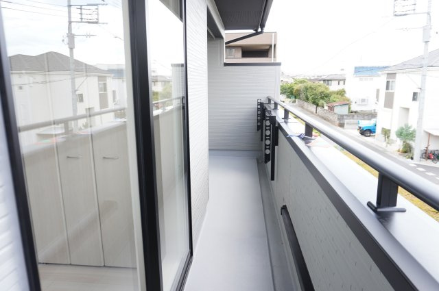 草加市青柳8丁目 新築分譲住宅のバルコニー