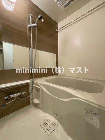 リヴェント難波ウエストの浴室