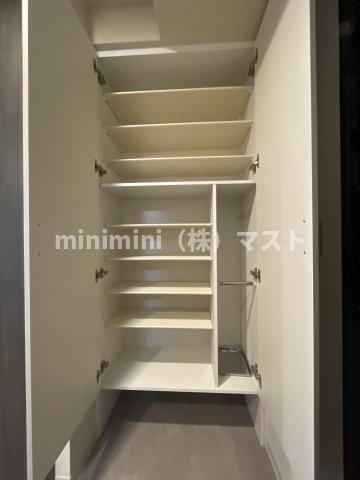 リヴェント難波ウエストの収納