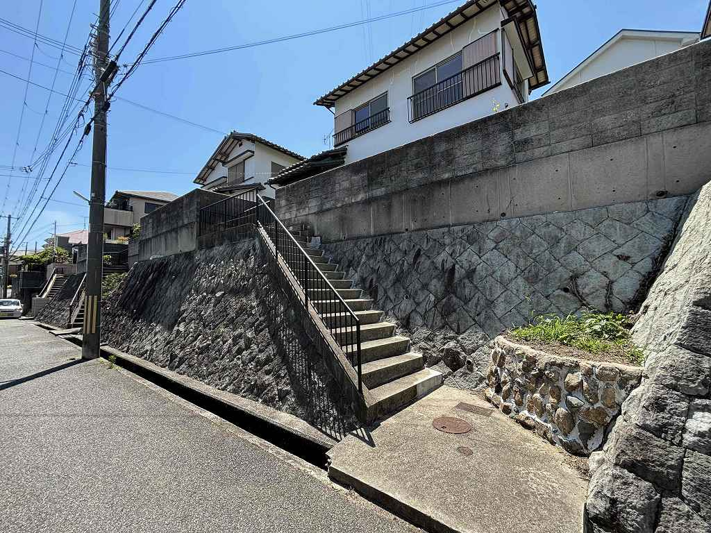 甲栄台5丁目貸家Ⅱの外観
