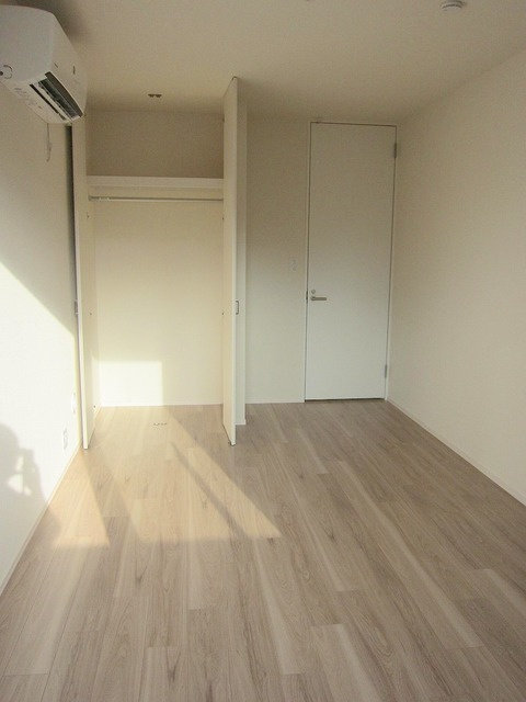 The Terrace Yotsuyaの寝室|★角部屋2面採光★日当たり良好です★