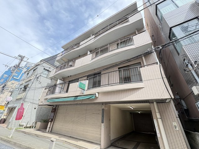 サンパレスCA田中の外観
