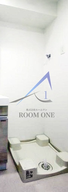 アンベリール三ノ輪の設備|洗濯機置き場です。