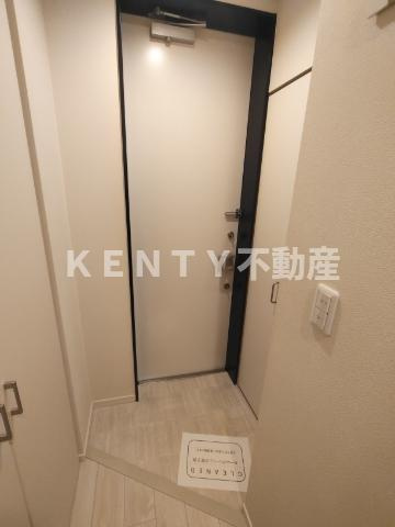 【玄関】 | ＰＩＳＯ　ＡＲＣＥ　Ｓｈｉｎａｇａｗａ | 明るい玄関です