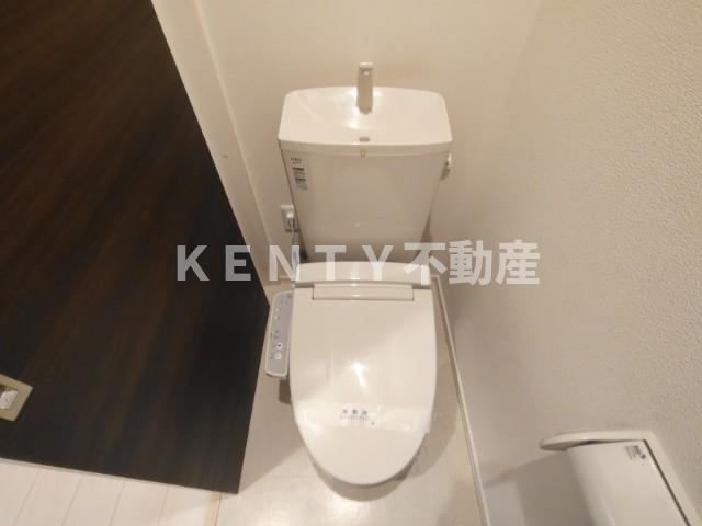 【トイレ】 | ＰＩＳＯ　ＡＲＣＥ　Ｓｈｉｎａｇａｗａ | トイレです