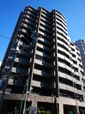 ドラゴンマンション池袋壱番館の外観