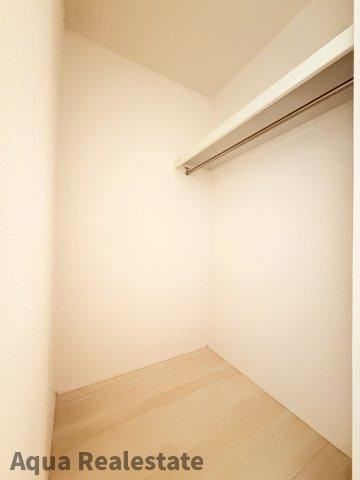 リナージュ鳴門撫養町黒崎 第1期の収納|大きなスペースがあり、収納には困りません