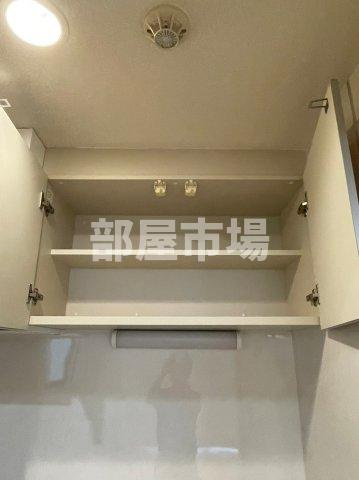 ケイト門仲のキッチン|上部収納