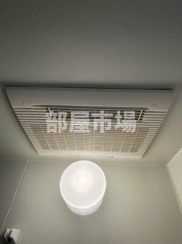 ケイト門仲の浴室|浴室乾燥機