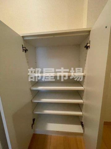 ケイト門仲の玄関|シューズボックス