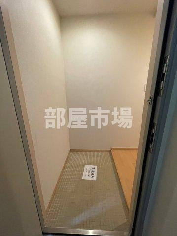 ケイト門仲の玄関