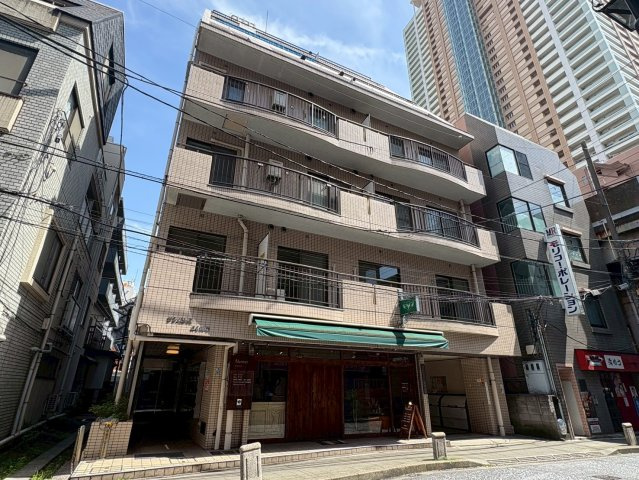 サンパレスCA田中の外観