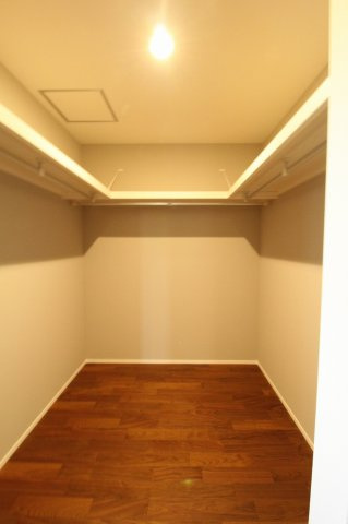 瀬戸東町　A号地　新築戸建　（全6区画）の収納|2Ｆ　南東の部屋　8.9帖