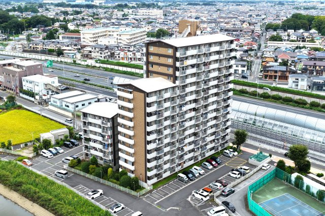 エクレール第四岩槻