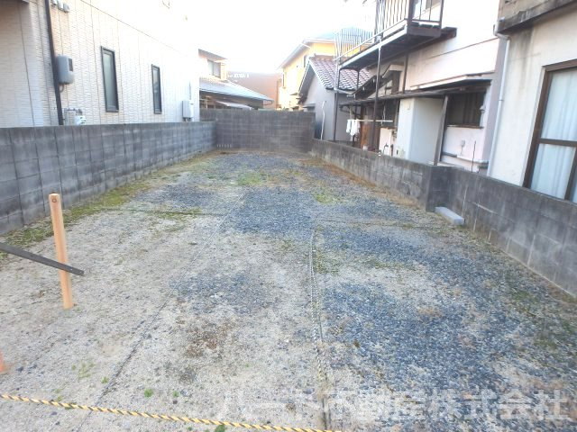 酒津駐車場の外観
