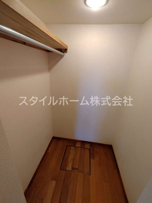 【収納】 | セザンヌ大岩 | 別部屋写真です。