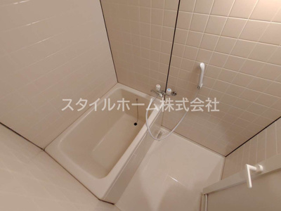【浴室】 | セザンヌ大岩 | 別部屋写真です。