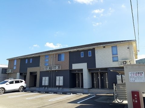 ミッドタウン　Ｃ