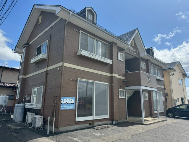 十和田市　一棟アパートの外観