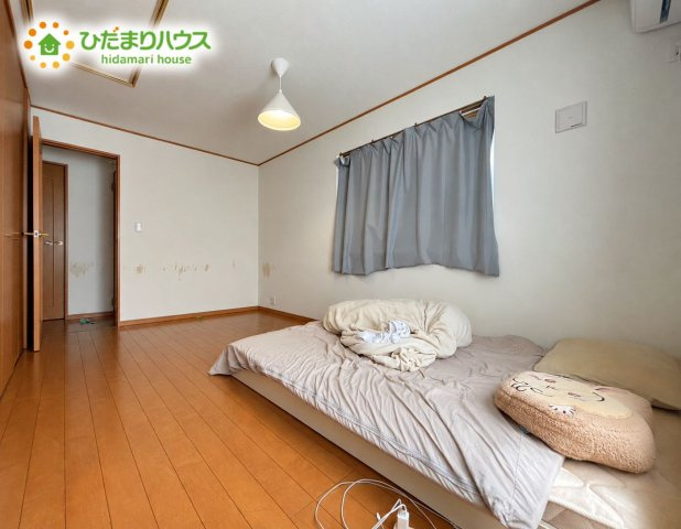 野田市宮崎　中古戸建　平成18年築の子供部屋|２階に4部屋あるので、パパの書斎やママの趣味の部屋も実現可能です(^O^)							

