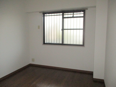 【居間・リビング】 | グランディア陽だまりの街 | 明るいお部屋です